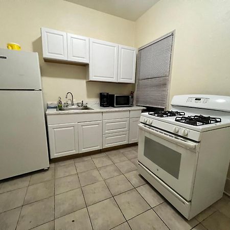 Private Bedroom Near בוסטון מראה חיצוני תמונה