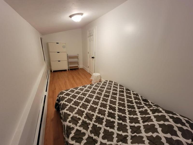 Private Bedroom Near בוסטון מראה חיצוני תמונה